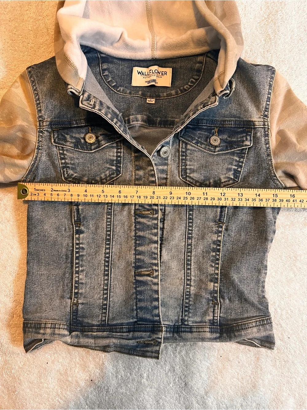 Wallflower Girls' Denim Jacket with Tan Camo Hood & Sleeves SIZE SMALL